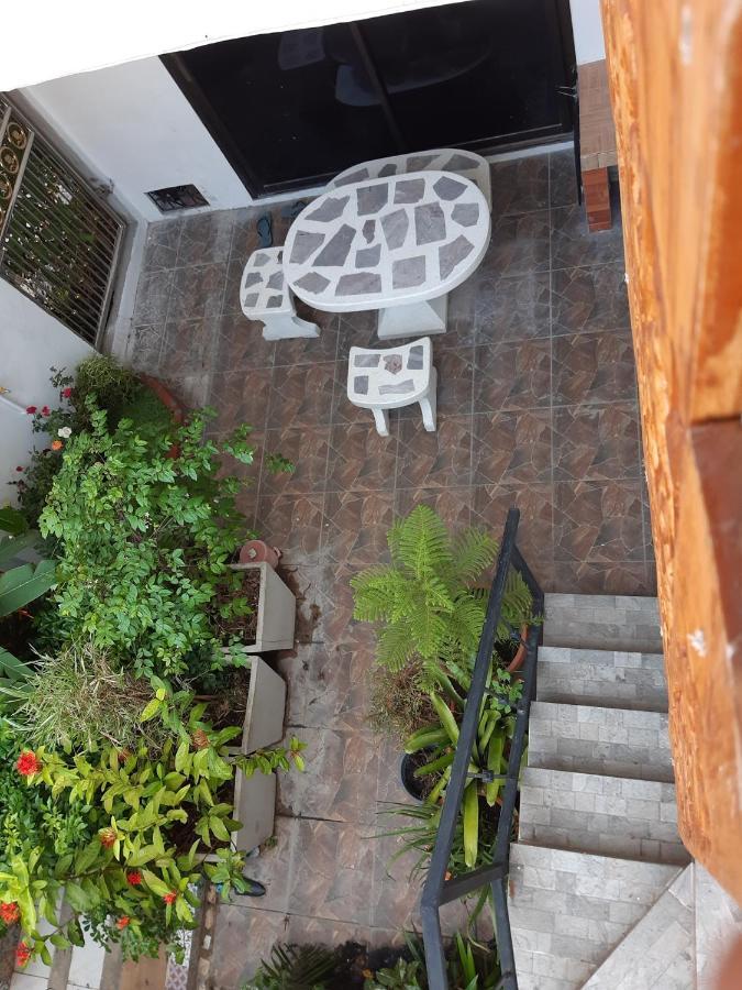 Апартаменты A & P House Бангкок Экстерьер фото